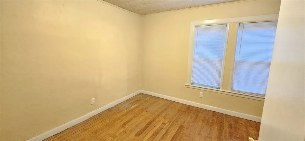 2 bed, 1 bath apartment for rent at 93 Arthur St Unit 1W, Brockton — photo 6 of 9