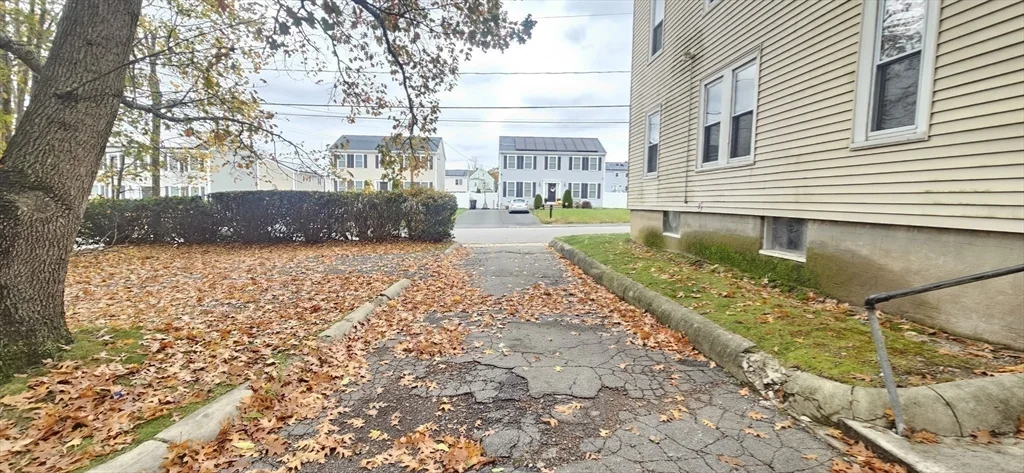 2 bed, 1 bath apartment for rent at 93 Arthur St Unit 2W, Brockton — photo 10 of 23