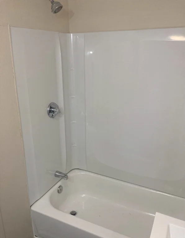 2 bed, 1 bath apartment for rent at 93 Arthur St Unit 2W, Brockton — photo 5 of 9