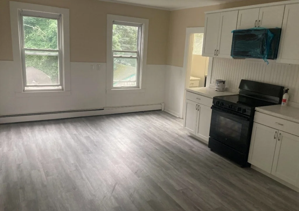 2 bed, 1 bath apartment for rent at 93 Arthur St Unit 2W, Brockton — photo 1 of 9