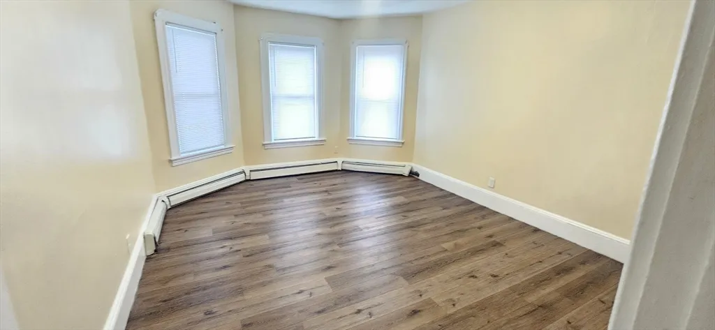 2 bed, 1 bath apartment for rent at 93 Arthur St Unit 3E, Brockton — photo 3 of 8