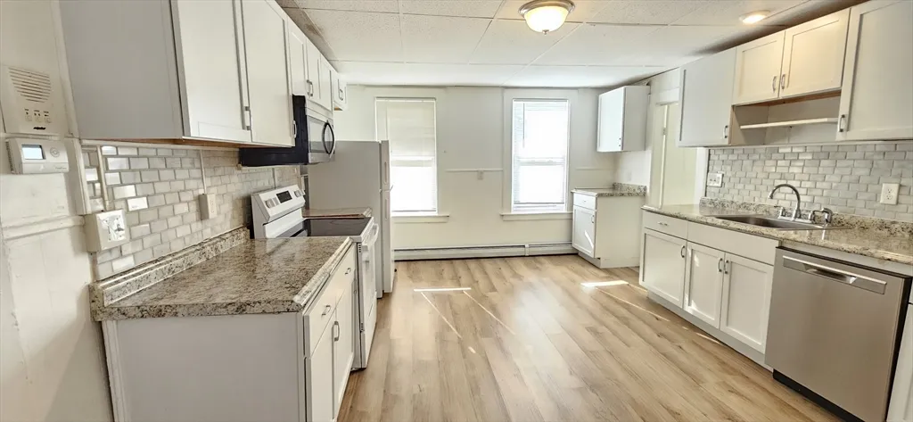 2 bed, 1 bath apartment for rent at 93 Arthur St Unit 3W, Brockton — photo 1 of 11