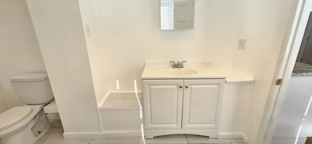2 bed, 1 bath apartment for rent at 93 Arthur St Unit 3W, Brockton — photo 8 of 11