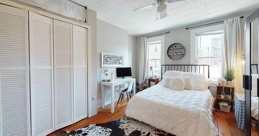 1 bed, 1 bath apartment for rent at 93 Baxter St Unit 1, South Boston — photo 3 of 6