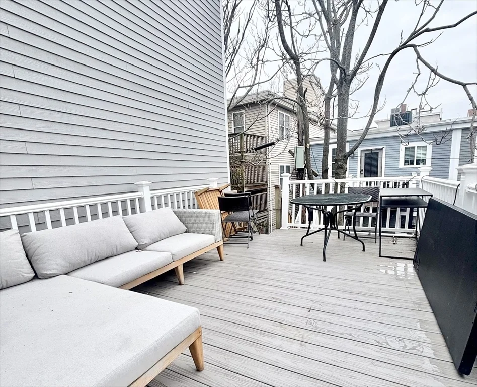 3 bed, 2 bath apartment for rent at 93 Baxter St Unit 2, South Boston — photo 9 of 10