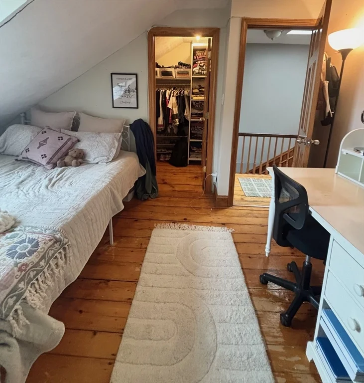 3 bed, 2 bath apartment for rent at 93 Baxter St Unit 2, South Boston — photo 6 of 10