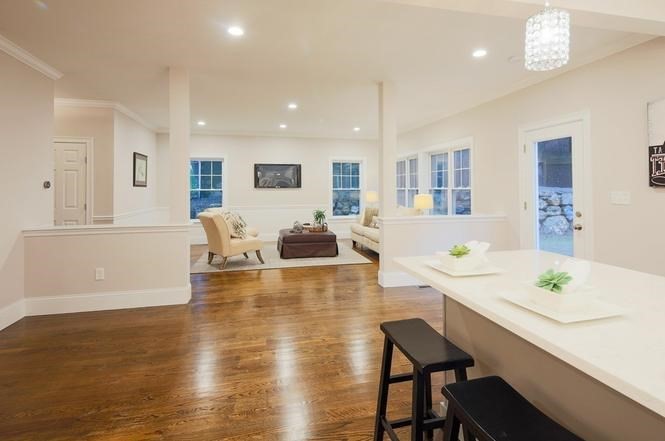 4 bed, 2.5 bath apartment for rent at 93 Calvary St Unit 2, South Side — photo 11 of 23