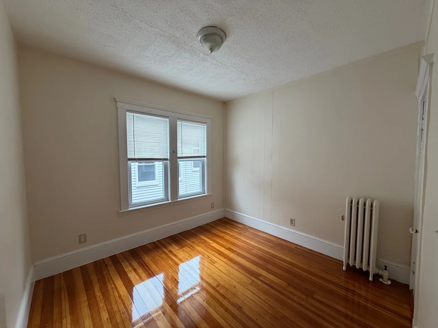 4 bed, 1 bath apartment for rent at 93 Capen St Unit 2, Medford — photo 7 of 21