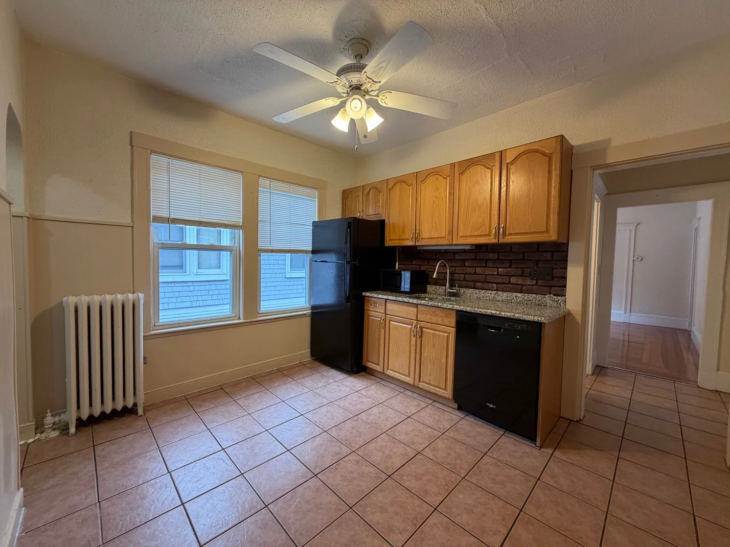 4 bed, 1 bath apartment for rent at 93 Capen St Unit 2, Medford — photo 14 of 21