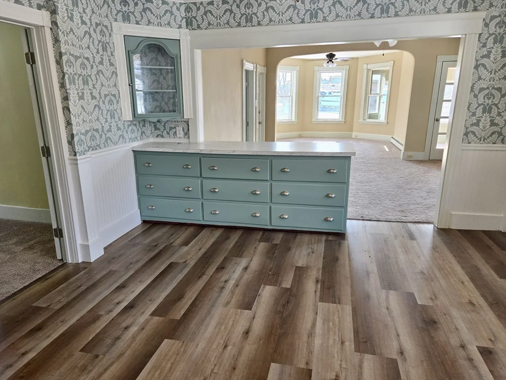 3 bed, 1 bath apartment for rent at 93 Cliff St Unit 2, Southbridge — photo 1 of 11
