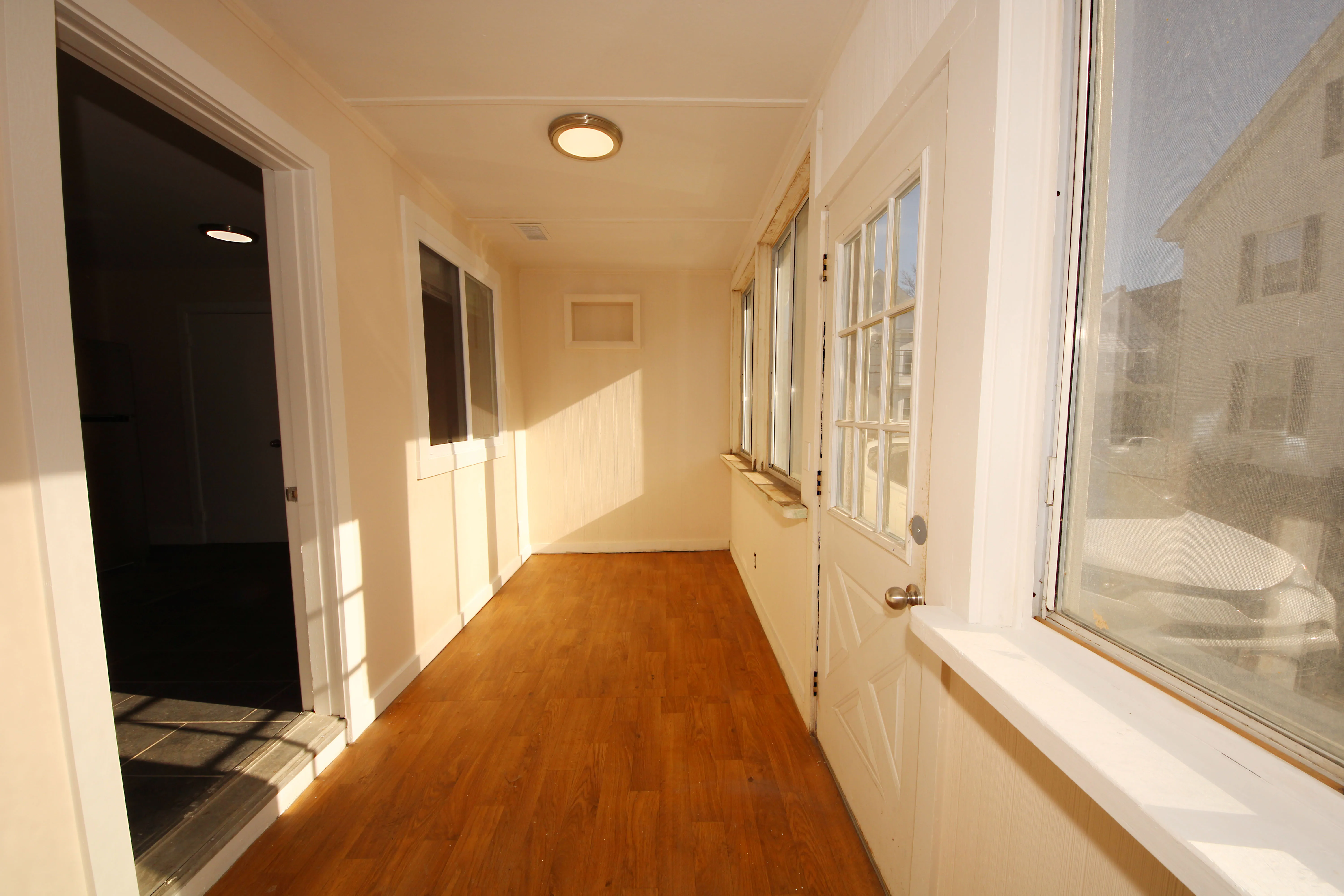 1 bed, 1 bath apartment for rent at 93 Cushing St Unit 1D, South Side — photo 5 of 8