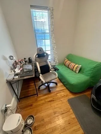 2 bed, 1 bath apartment for rent at 93 E Brookline St Unit 2, South End — photo 4 of 8