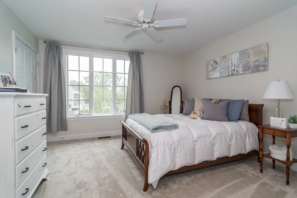3 bed, 2 bath apartment for rent at 93 E Central St Unit 17, Natick — photo 12 of 22