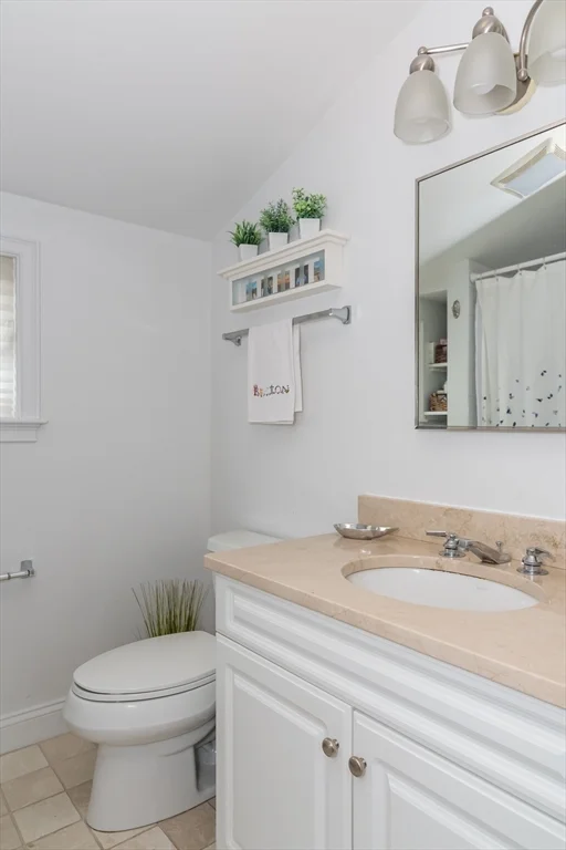 3 bed, 2 bath apartment for rent at 93 E Central St Unit 17, Natick — photo 18 of 22