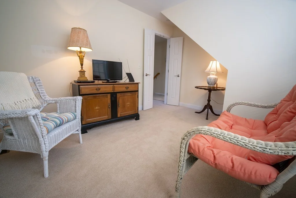 3 bed, 2 bath apartment for rent at 93 E Central St Unit 18, East Natick — photo 8 of 14