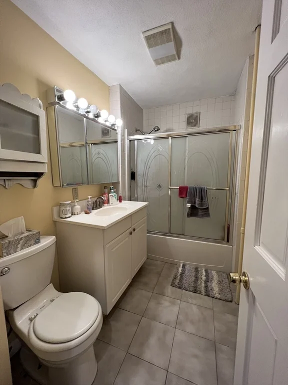 3 bed, 1 bath apartment for rent at 93 Easton St Unit 3, Allston — photo 11 of 13