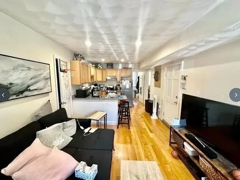1 bed, 1 bath apartment for rent at 93 Endicott Unit 2, North End — photo 5 of 12