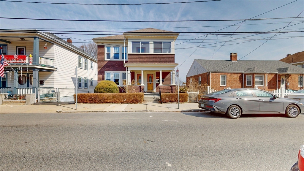 4 bed, 1 bath apartment for rent at 93 Faywood Unit 2, East Boston — photo 17 of 18