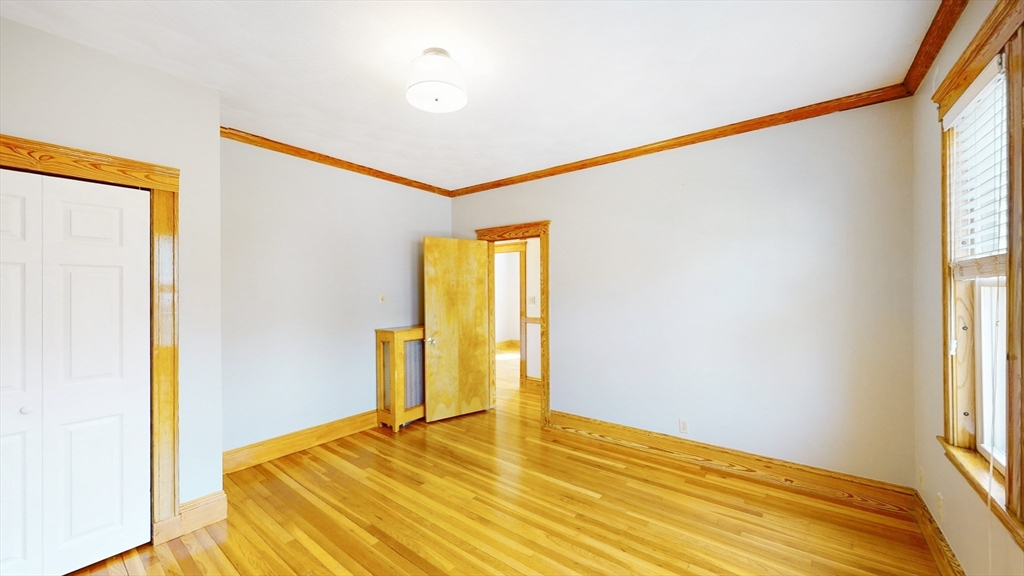 4 bed, 1 bath apartment for rent at 93 Faywood Unit 2, East Boston — photo 10 of 18