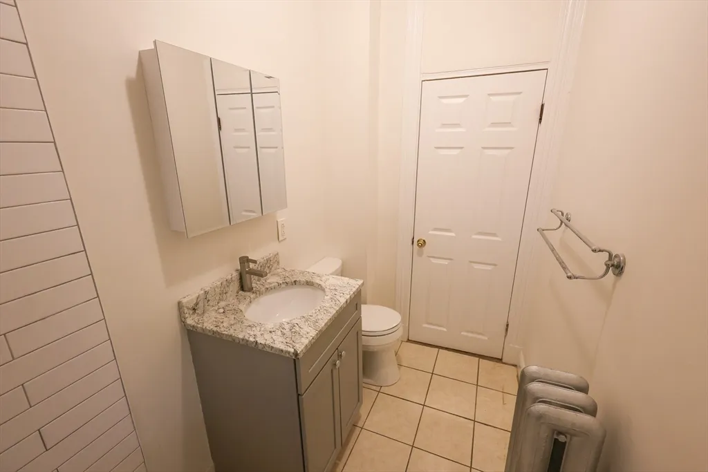 2 bed, 1 bath apartment for rent at 93 Florida St Unit 2, Dorchester — photo 11 of 26