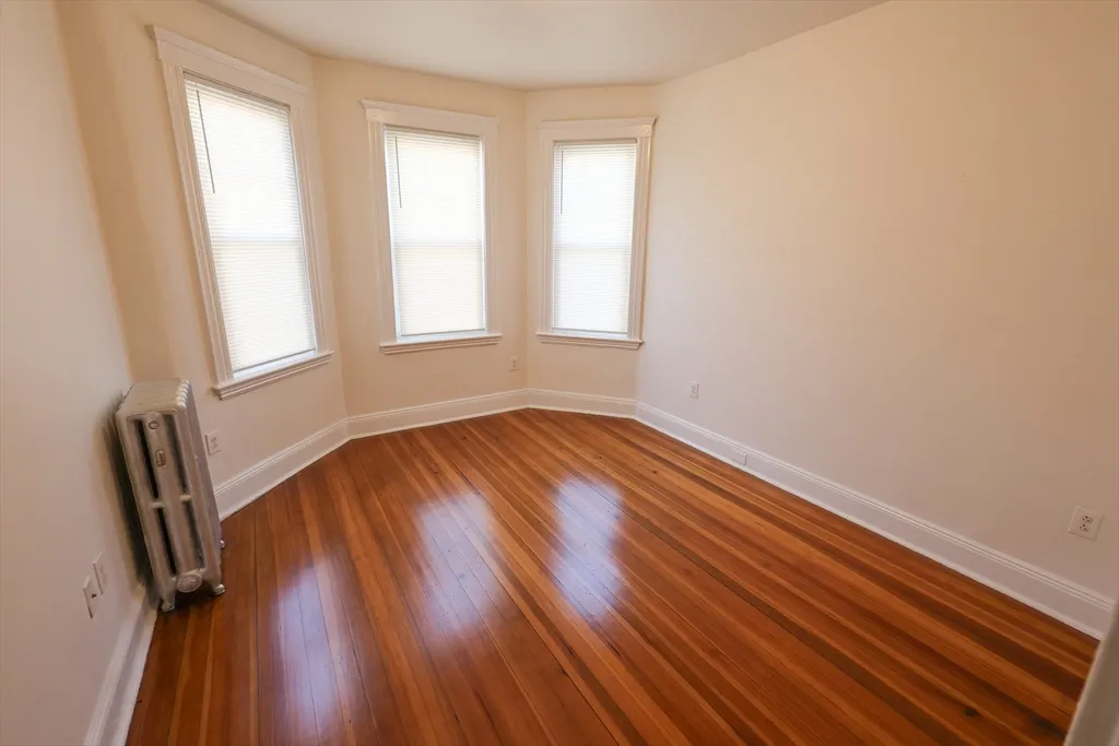 2 bed, 1 bath apartment for rent at 93 Florida St Unit 2, Dorchester — photo 7 of 26