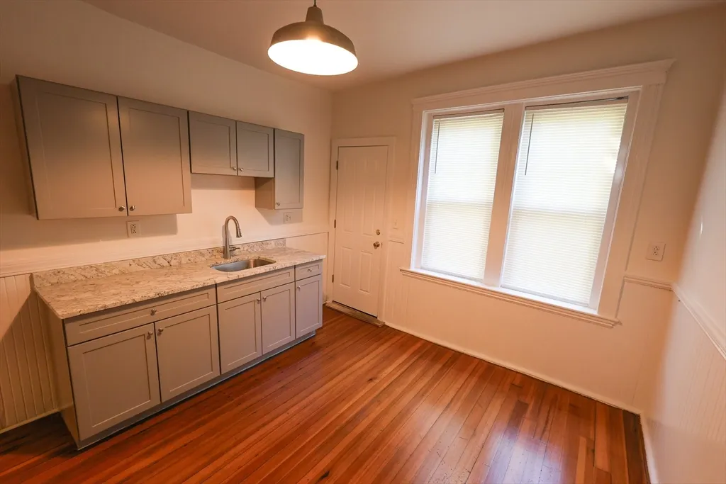 2 bed, 1 bath apartment for rent at 93 Florida St Unit 2, Dorchester — photo 2 of 26