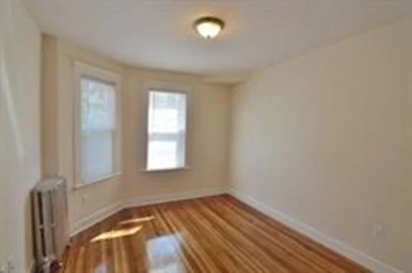 2 bed, 1 bath apartment for rent at 93 Florida St Unit 3, Dorchester — photo 6 of 10