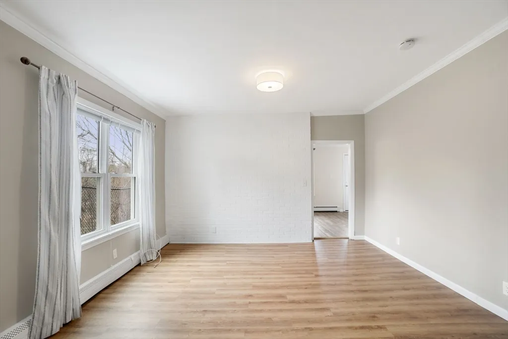 3 bed, 2 bath apartment for rent at 93 Foster St Unit B, Brighton — photo 6 of 34