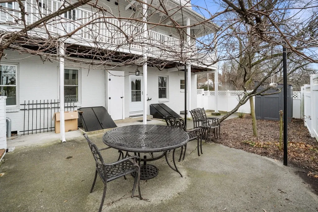 3 bed, 2 bath apartment for rent at 93 Foster St Unit B, Brighton — photo 26 of 34
