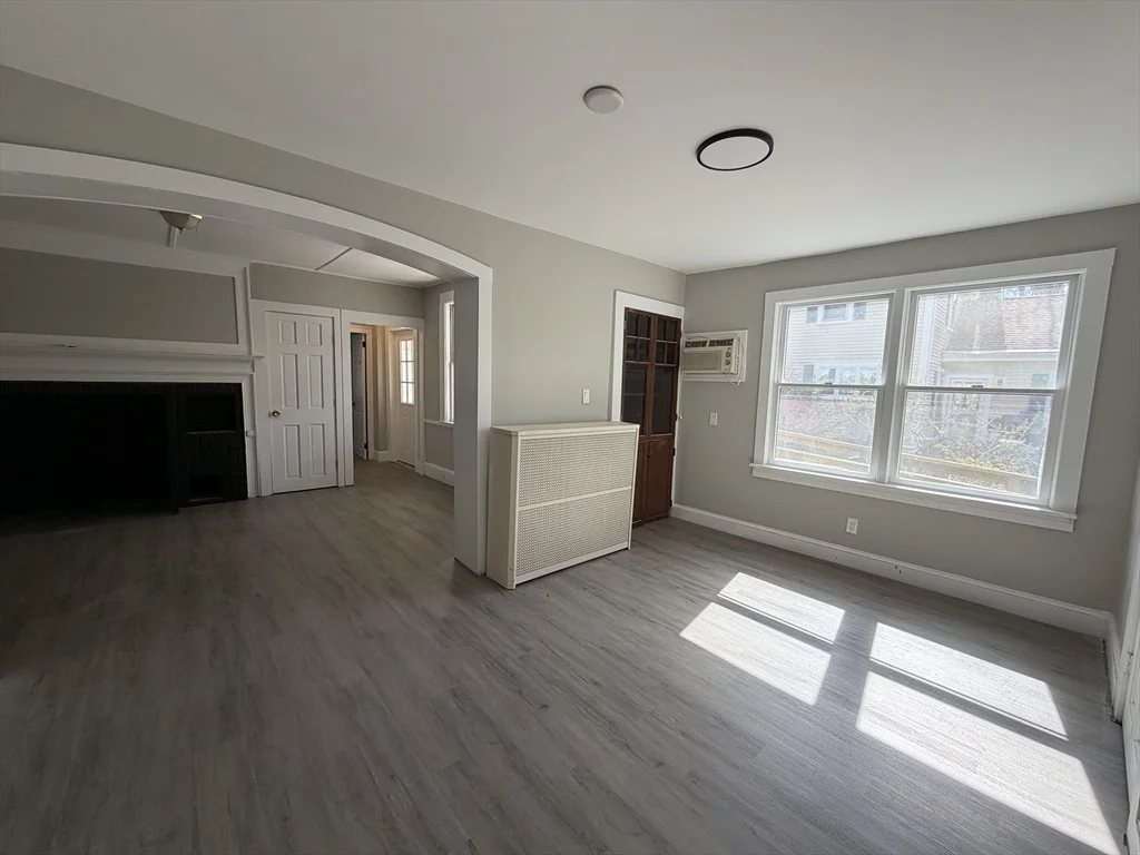 3 bed, 1 bath apartment for rent at 93 Friend St Unit 1, Amesbury — photo 11 of 11