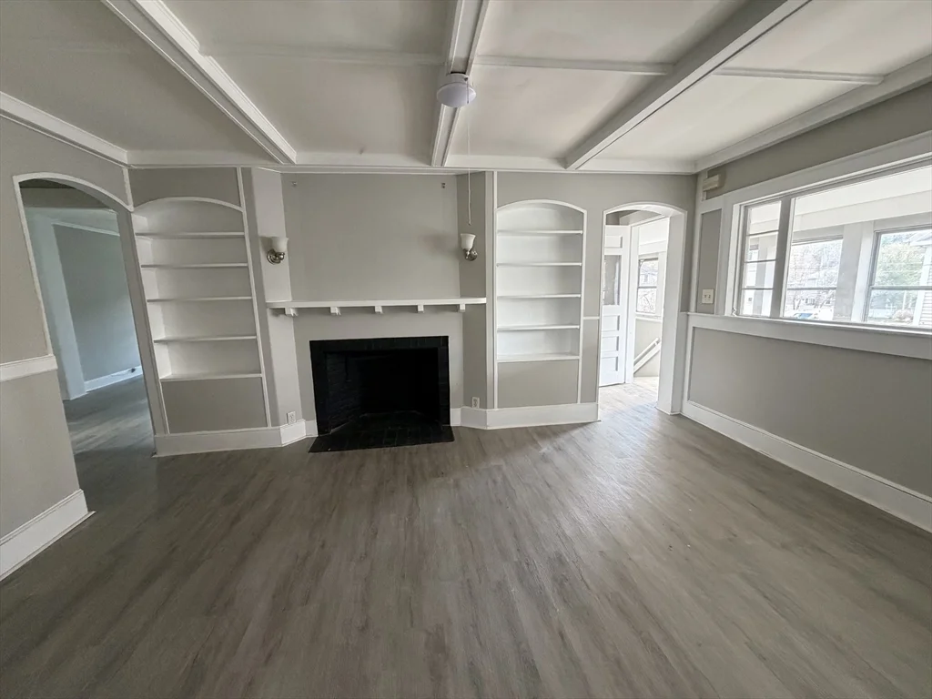 3 bed, 1 bath apartment for rent at 93 Friend St Unit 2, Amesbury — photo 6 of 15