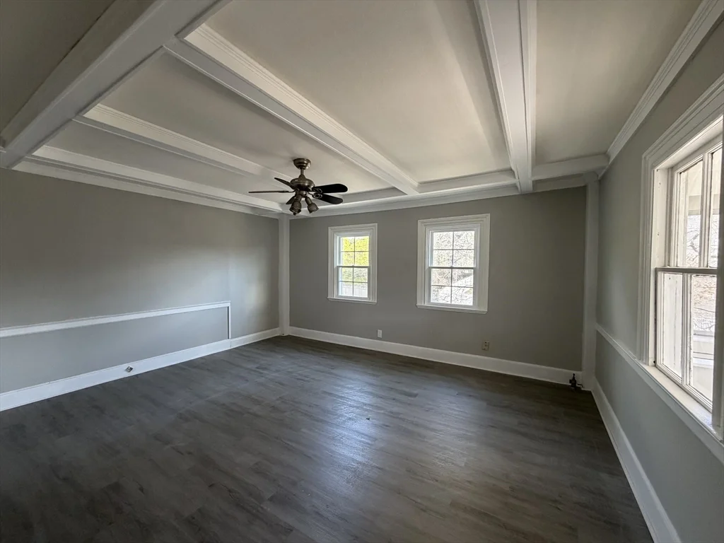3 bed, 1 bath apartment for rent at 93 Friend St Unit 2, Amesbury — photo 12 of 15