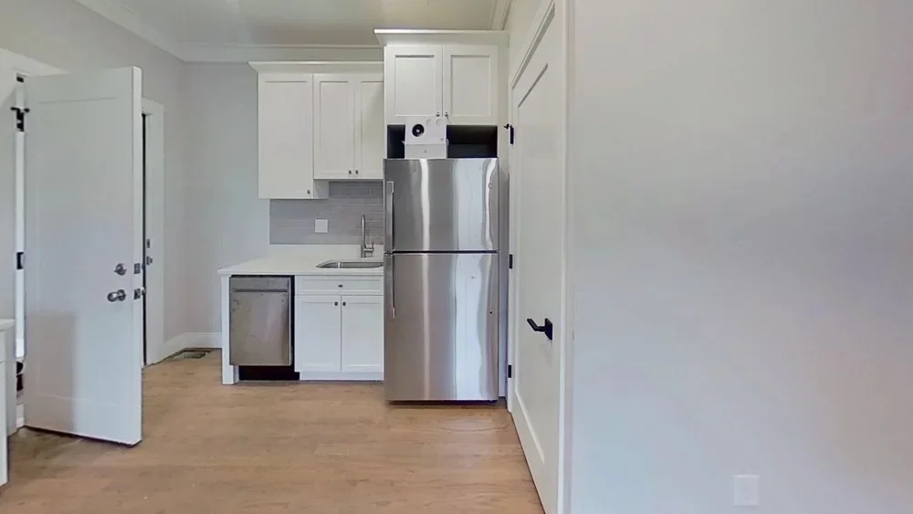 1 bed, 1 bath apartment for rent at 93 George St Unit 1, Roxbury — photo 2 of 5