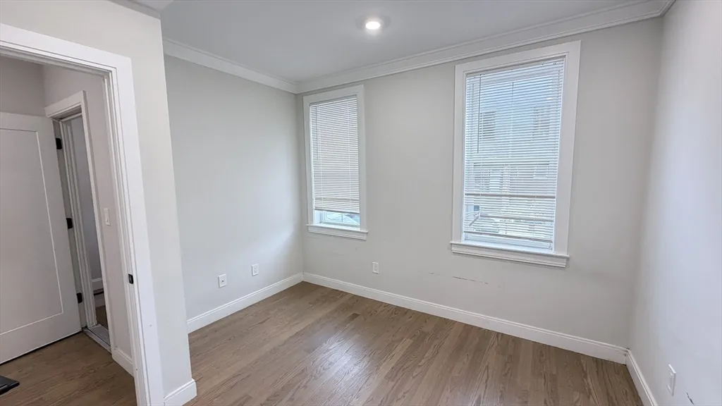 2 bed, 1 bath apartment for rent at 93 George Unit Unit 1, Roxbury — photo 5 of 11