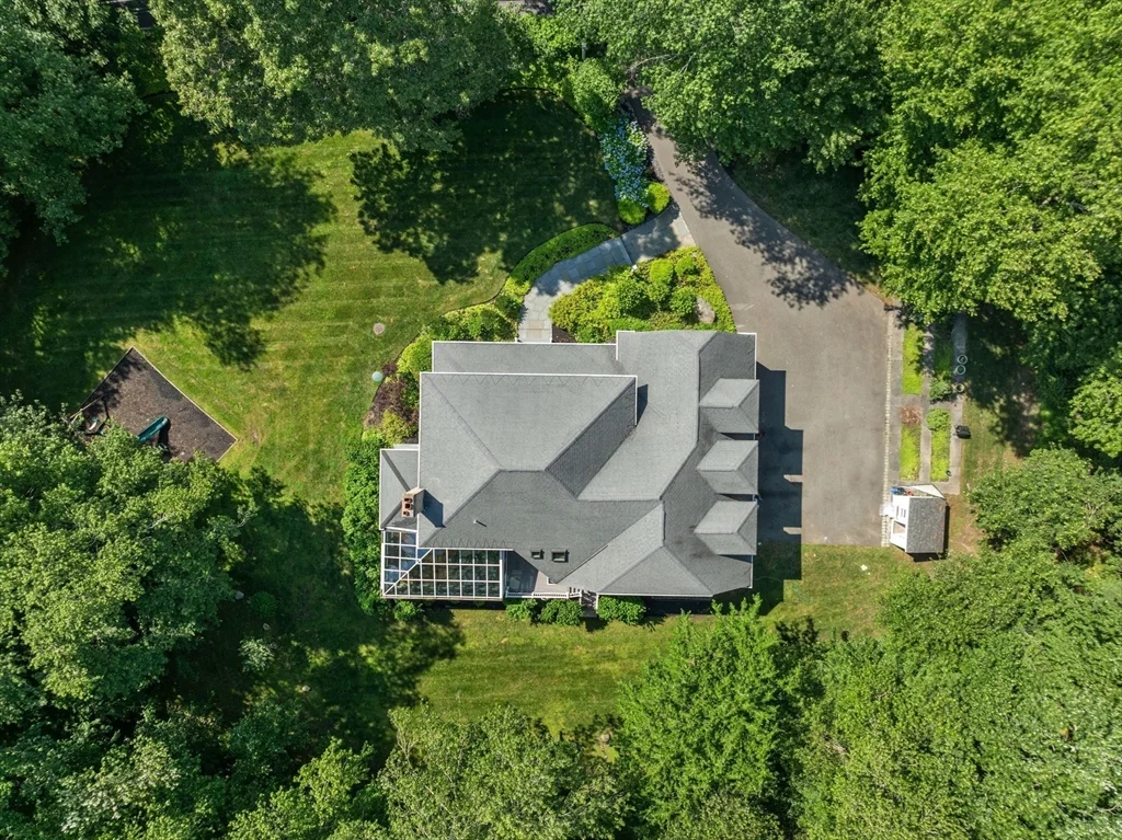 3 bed, 3 bath apartment for rent at 93 Goulding St W, Sherborn — photo 38 of 41