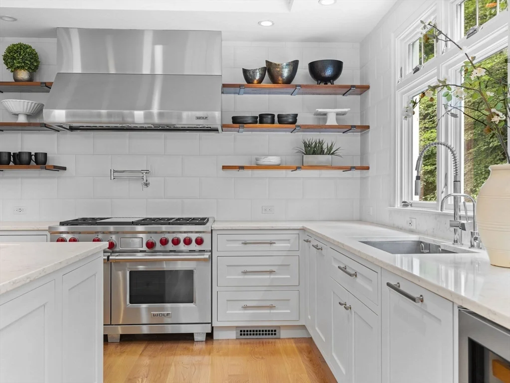 3 bed, 3 bath apartment for rent at 93 Goulding St W, Sherborn — photo 11 of 41