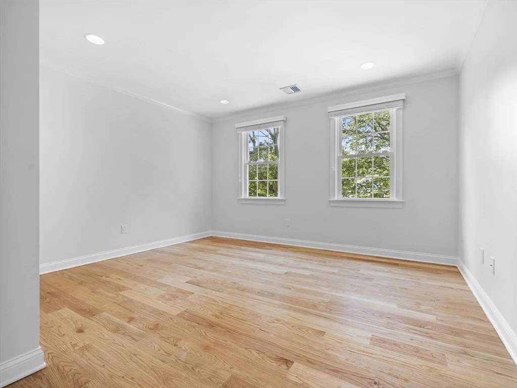 3 bed, 3 bath apartment for rent at 93 Goulding St W, Sherborn — photo 29 of 41
