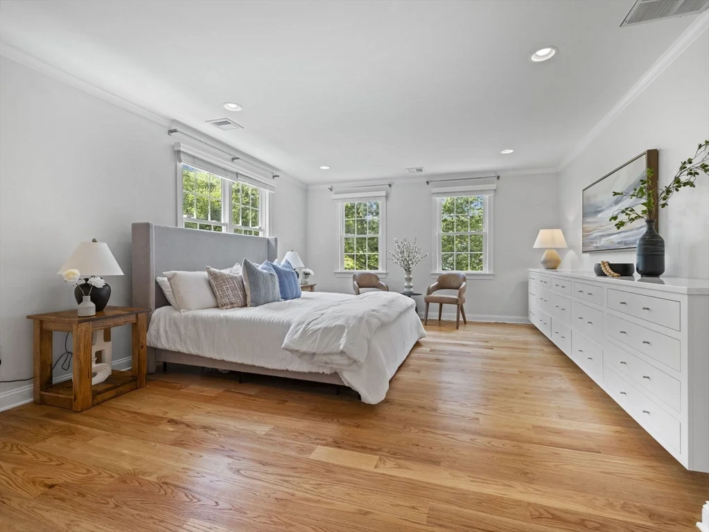 3 bed, 3 bath apartment for rent at 93 Goulding St W, Sherborn — photo 23 of 41