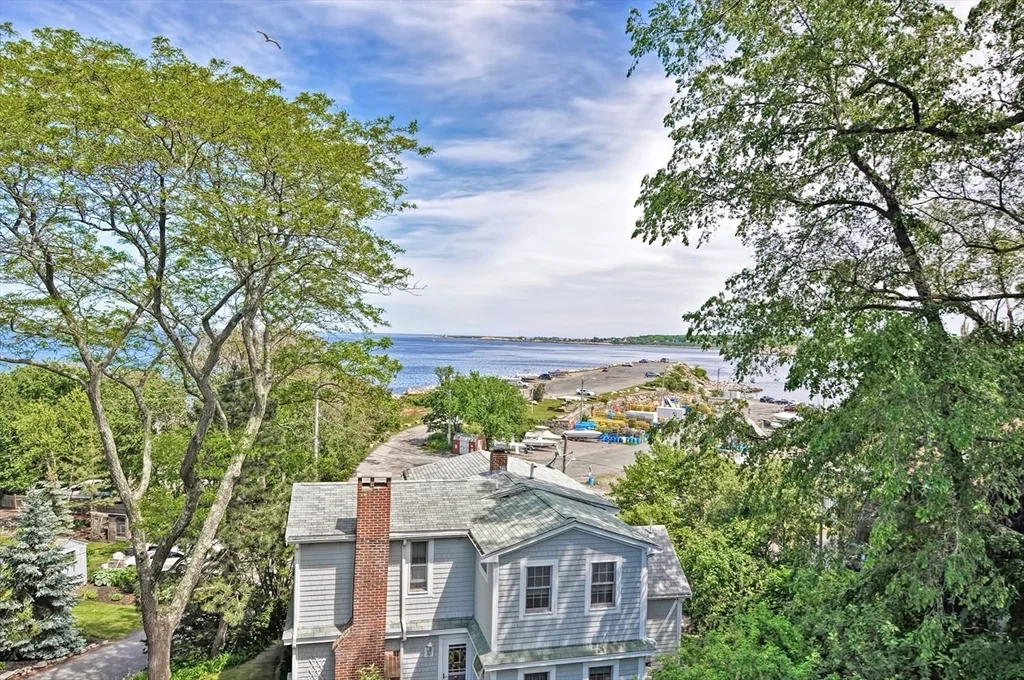 3 bed, 2 bath apartment for rent at 93 Granite St Unit 1, Rockport — photo 24 of 24