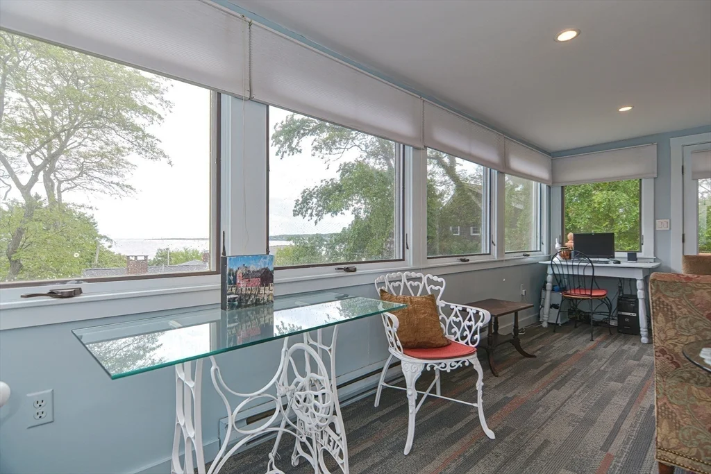 3 bed, 2 bath apartment for rent at 93 Granite St Unit 1, Rockport — photo 10 of 24