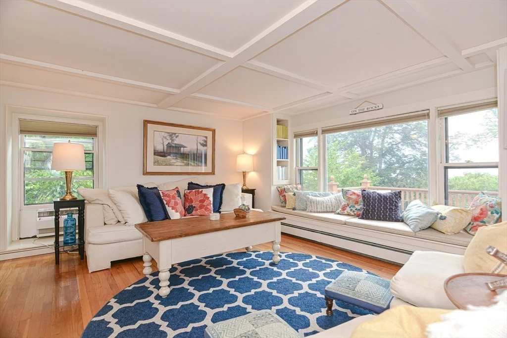 3 bed, 2 bath apartment for rent at 93 Granite St Unit 1, Rockport — photo 8 of 24