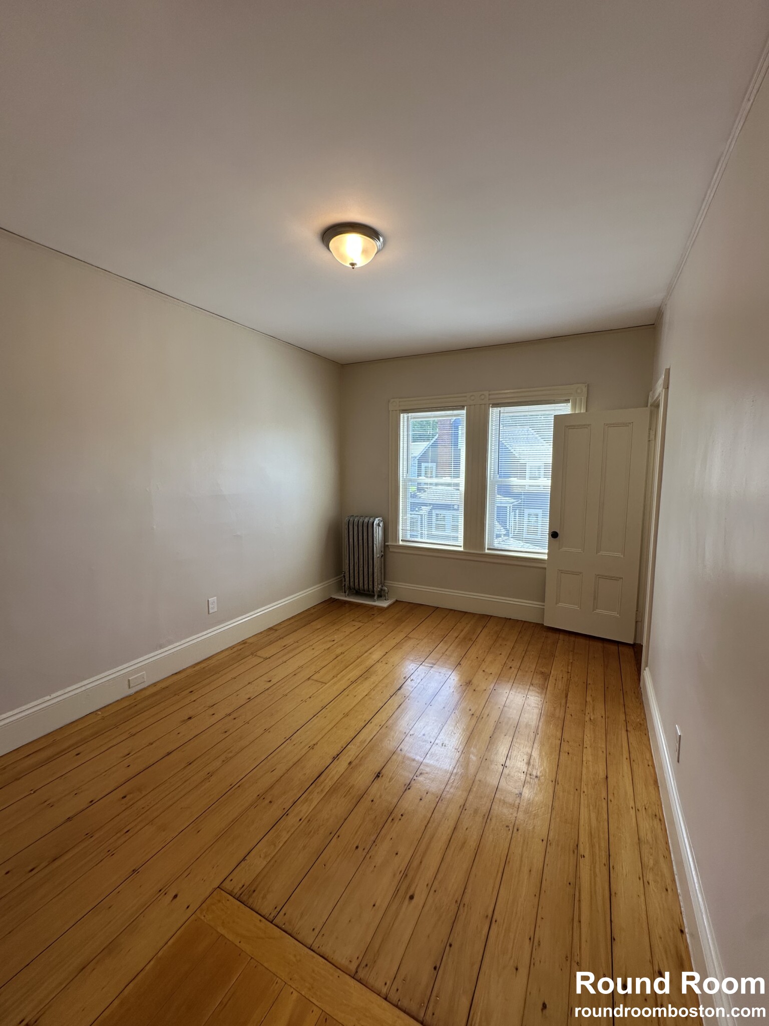 2 bed, 1 bath apartment for rent at 93 Hobart St Unit 2, Brighton — photo 9 of 22