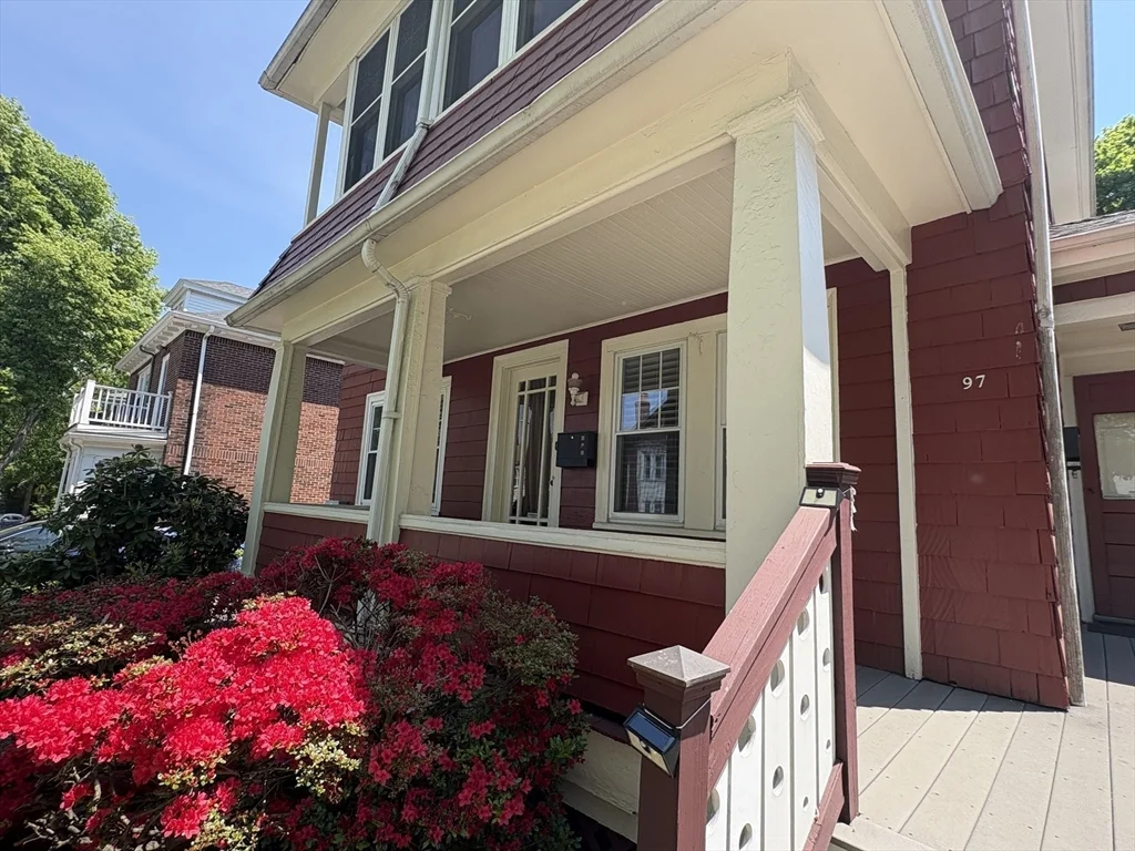2 bed, 1 bath apartment for rent at 93 Lawton St Unit 1, Coolidge Corner — photo 8 of 20