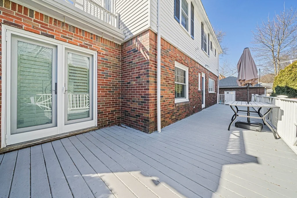 3 bed, 2 bath apartment for rent at 93 Lincoln Rd, Lawrence Estates — photo 6 of 32