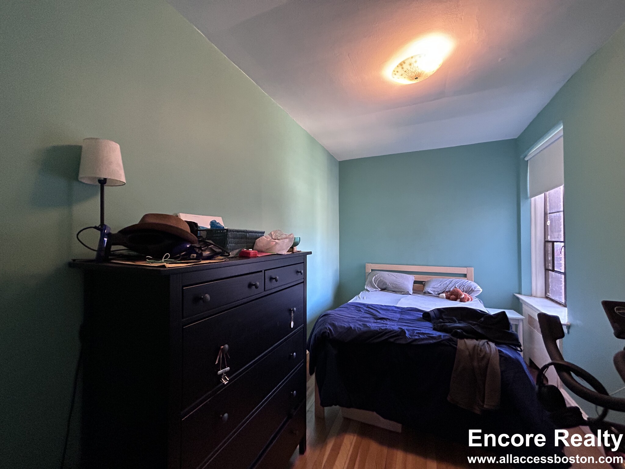 1.5 bed, 1 bath apartment for rent at 93 Longwood Ave Unit 5, Coolidge Corner — photo 8 of 8