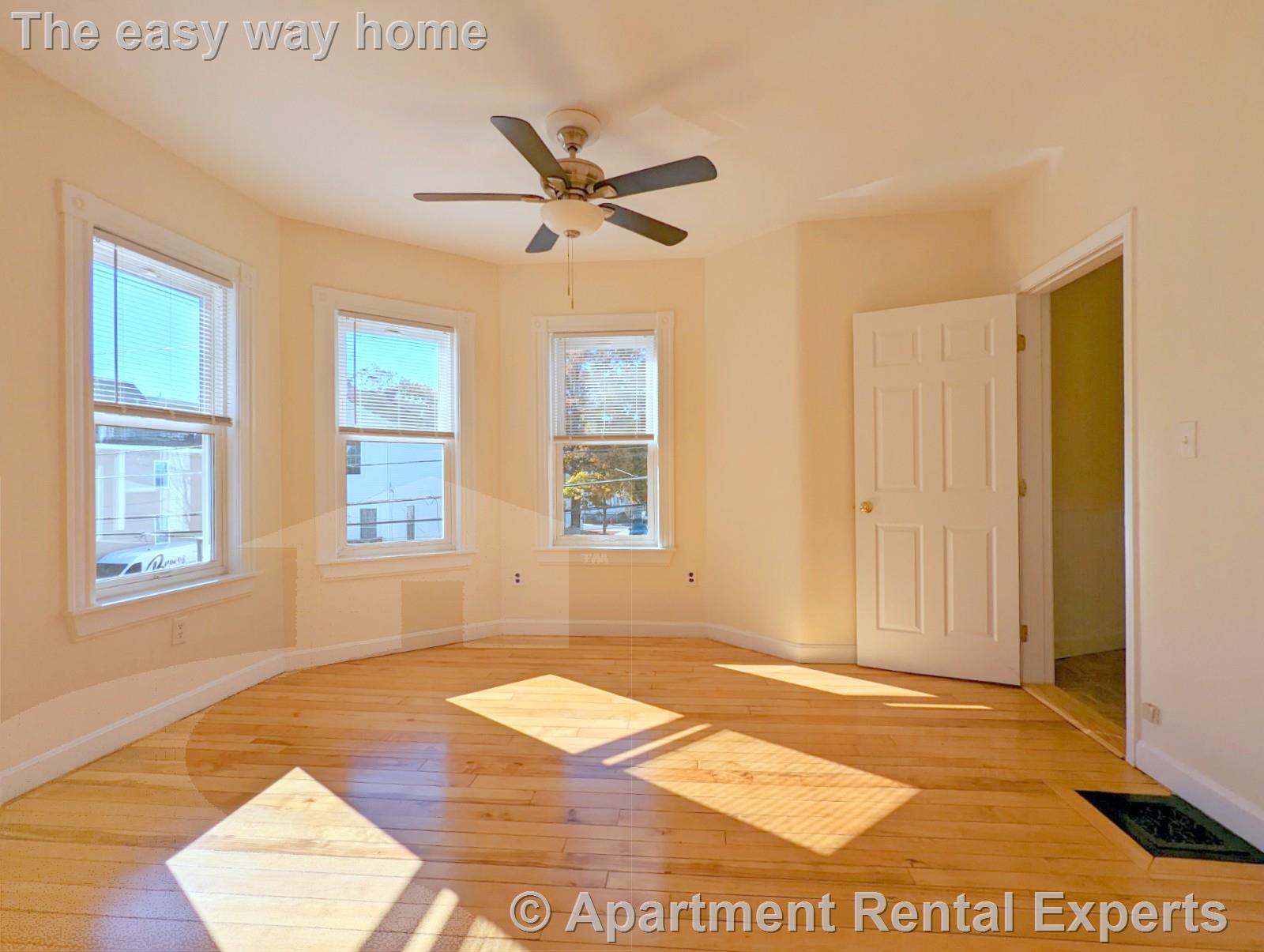 2 bed, 1 bath apartment for rent at 93 Madison Ave Unit 2, Everett — photo 2 of 20