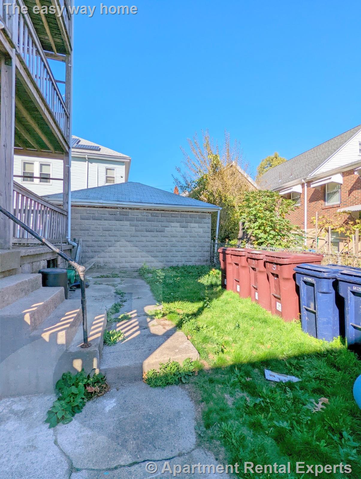2 bed, 1 bath apartment for rent at 93 Madison Ave Unit 2, Everett — photo 17 of 20