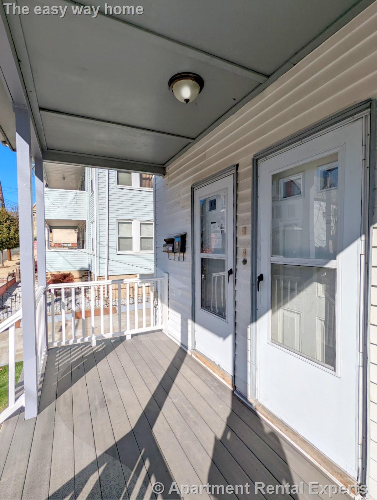2 bed, 1 bath apartment for rent at 93 Madison Ave Unit 2, Everett — photo 19 of 20