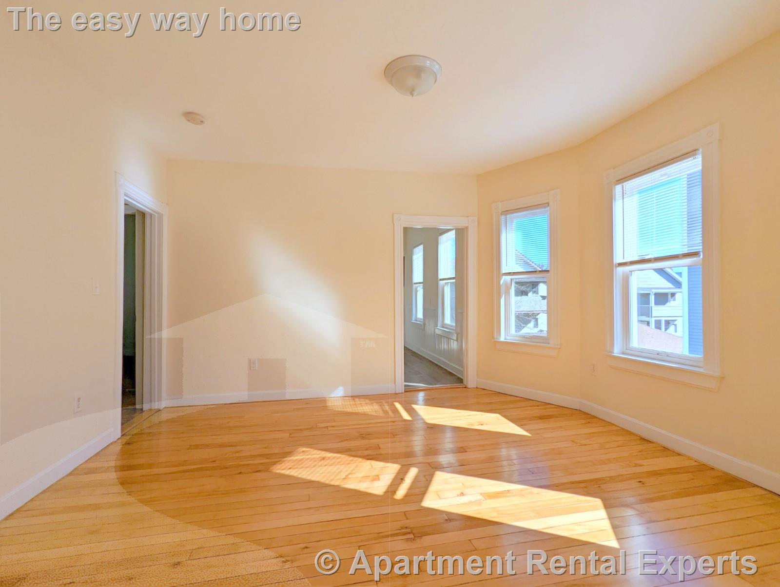2 bed, 1 bath apartment for rent at 93 Madison Ave Unit 2, Everett — photo 4 of 20