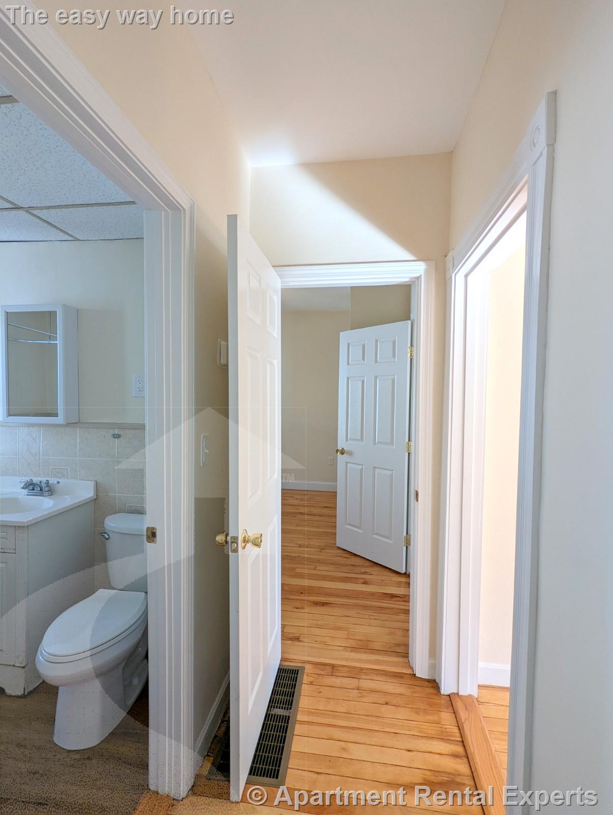 2 bed, 1 bath apartment for rent at 93 Madison Ave Unit 2, Everett — photo 15 of 20